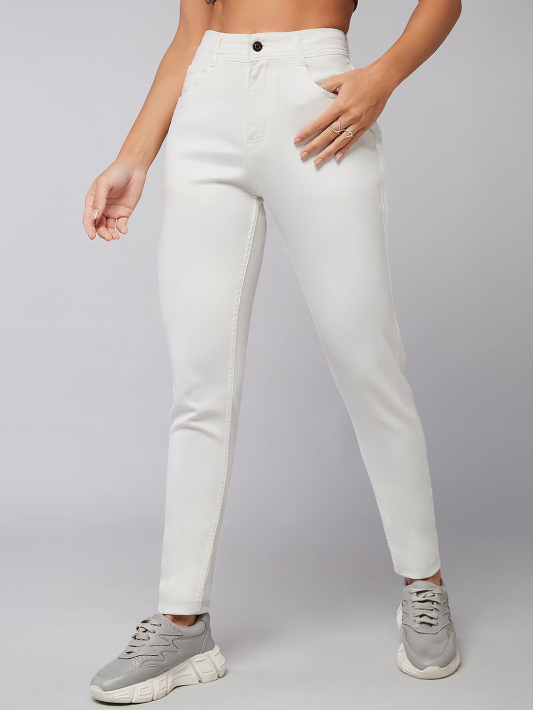 The Roadster Lifestyle Co Fight The Power No Fade Skinny Fit Stretchable Jeans