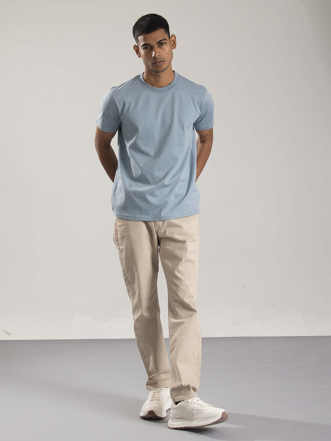 ONEWAY Men Round Neck Solid Cotton T-shirt