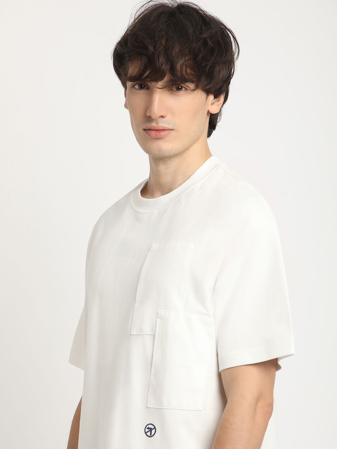 THE BEAR HOUSE Oversized Applique Design Crew Neck T-shirt