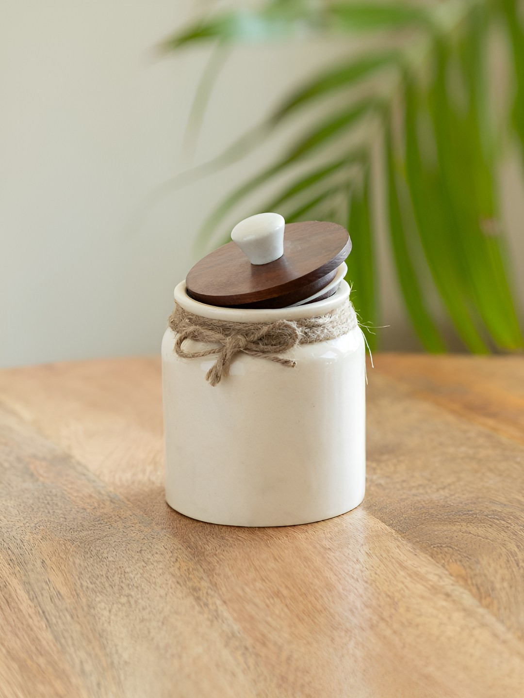 ExclusiveLane Off White & Brown Vintage Ceramic Container 410 ml