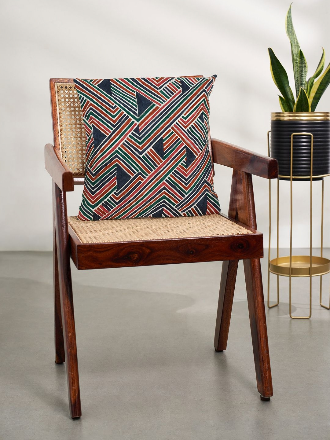 Living scapes by Pantaloons Navy Blue Abstract Cotton Lightweight Cushion Cover -16x16In