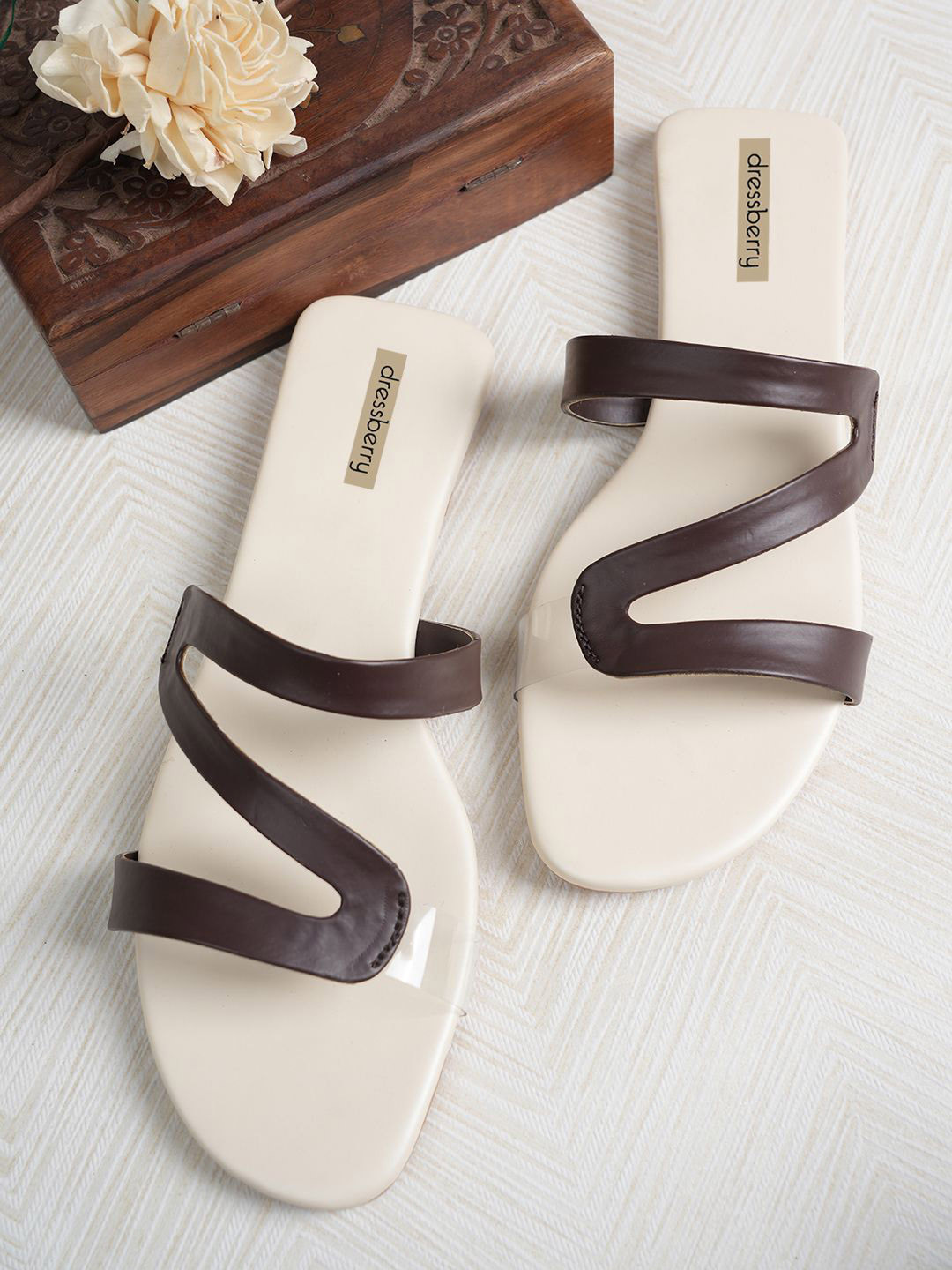 DressBerry Brown Open Toe Flats