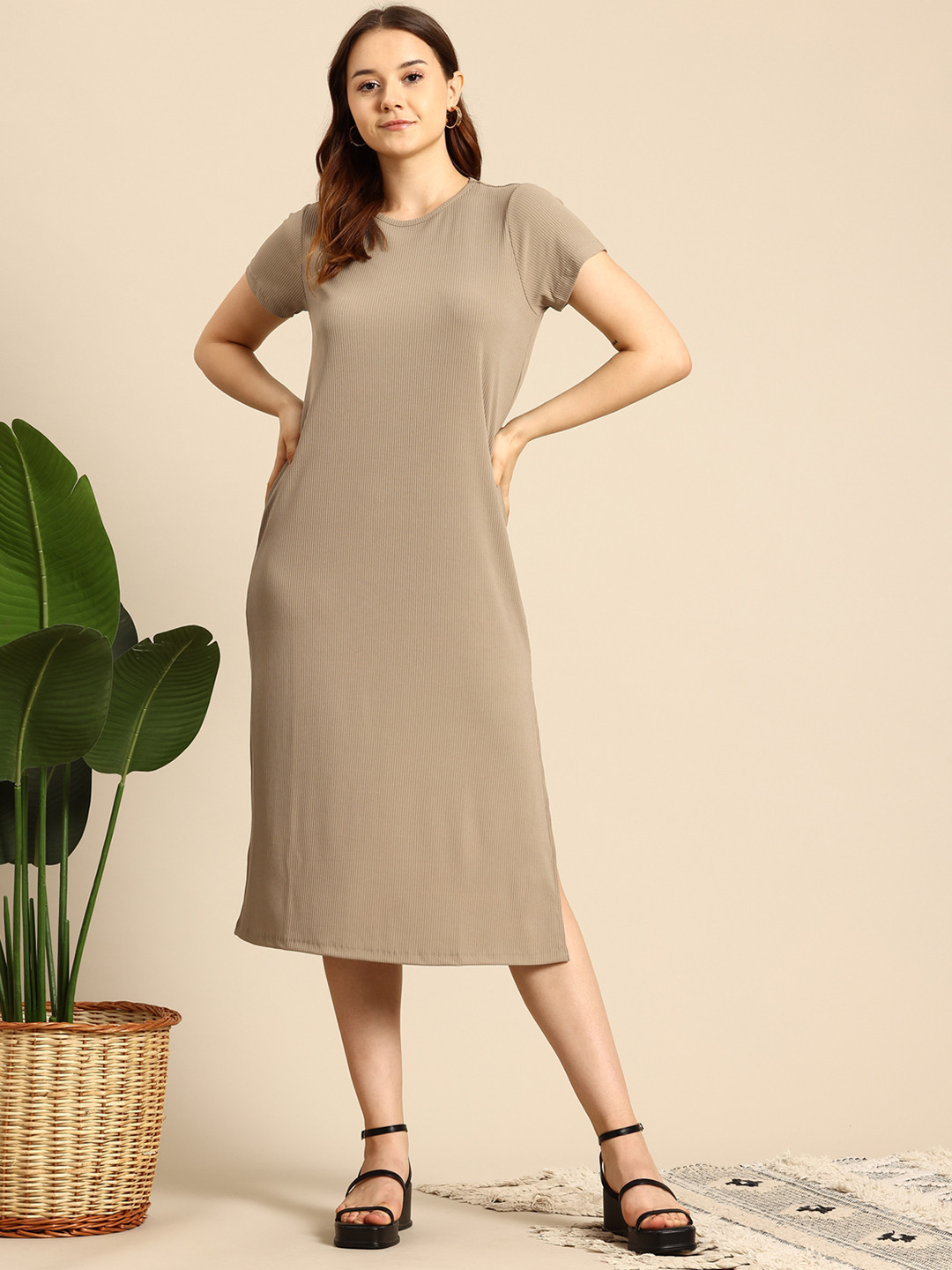 Mast & Harbour Midi Dress with Side Slit