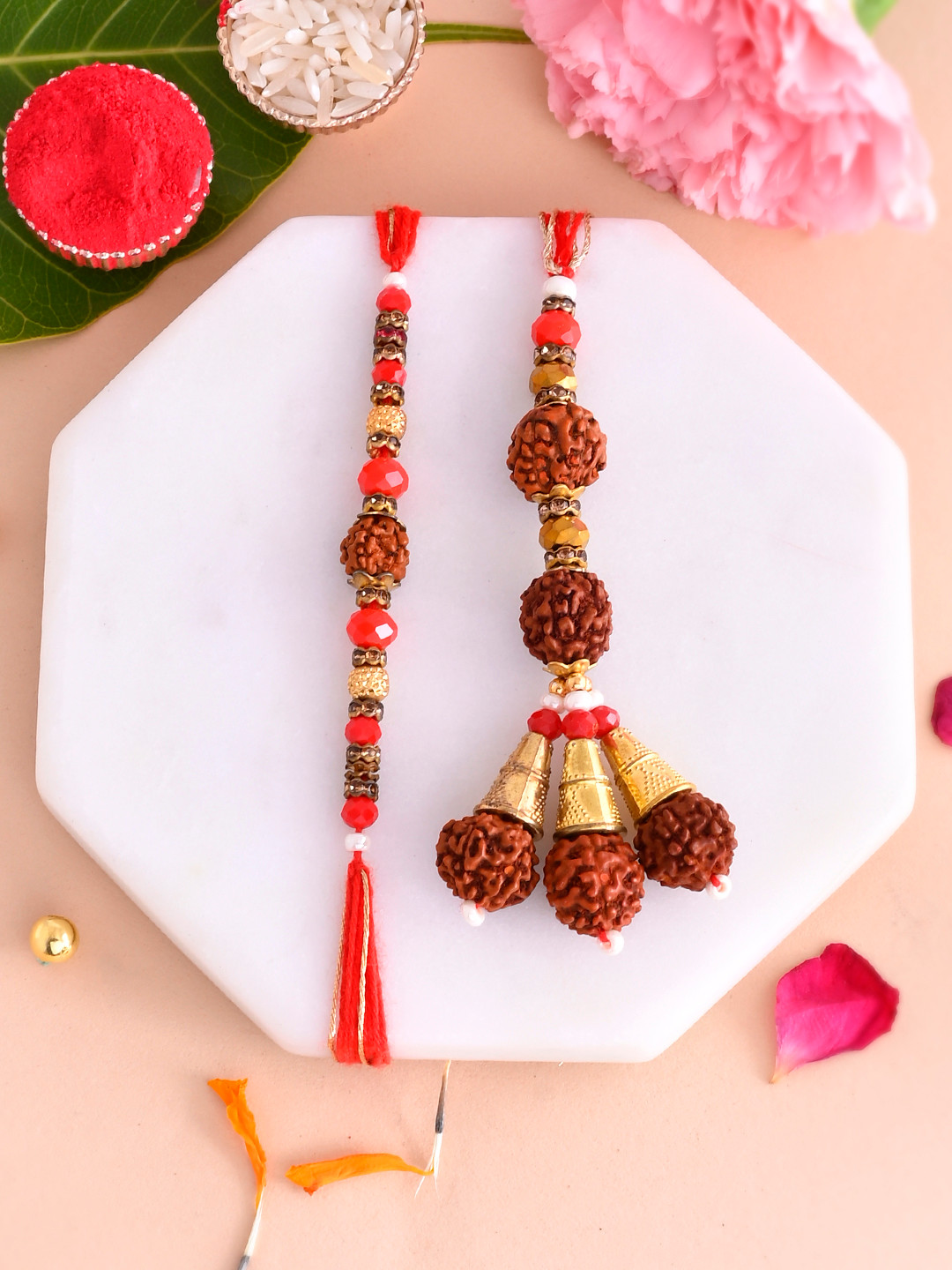 Aapno Rajasthan Royal Rudraksh Bhaiya Bhabhi Rakhi With Roli Chawal & Greetings Card