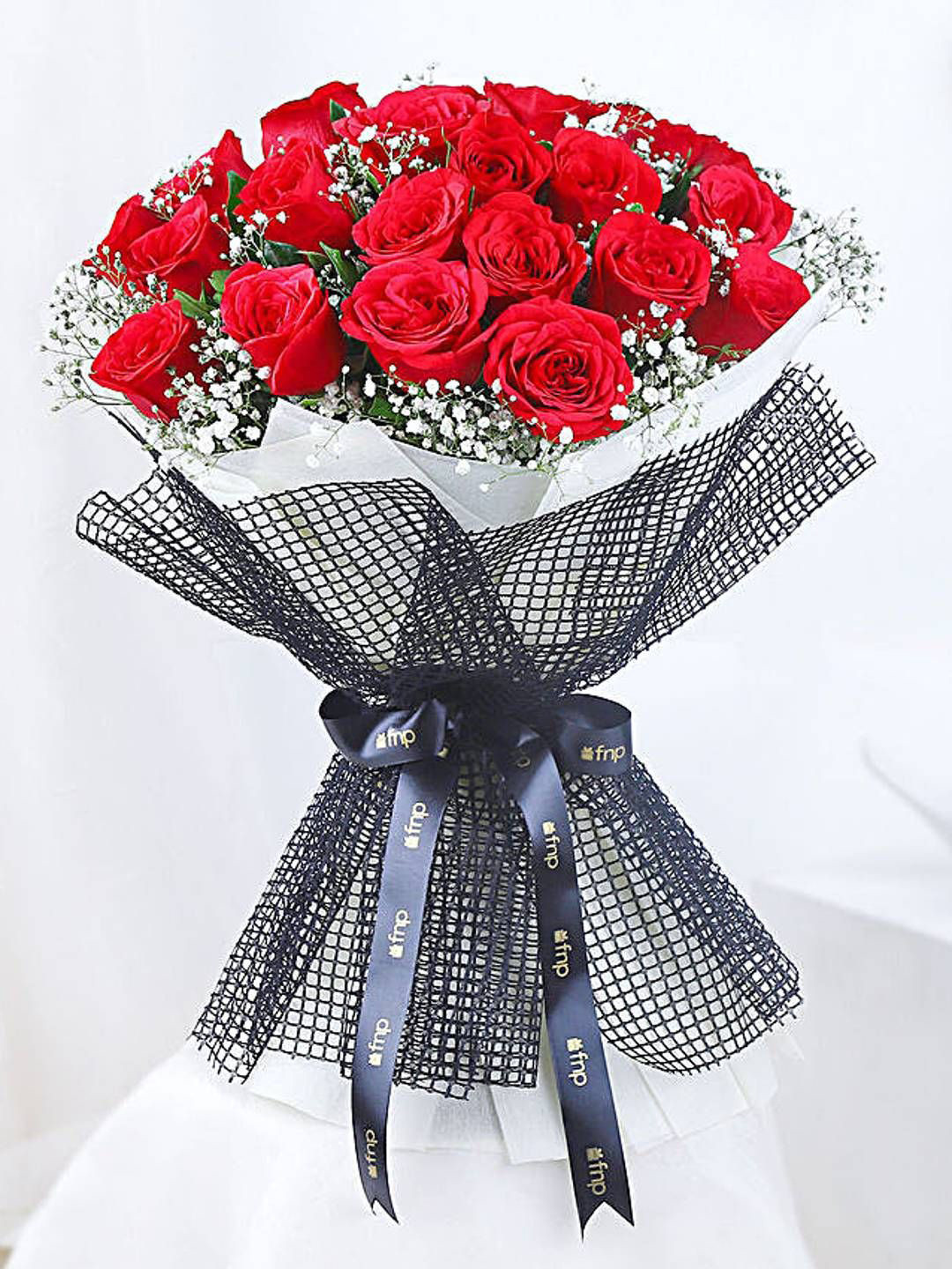 fnp Red & Green 25 Pieces Roses Fresh Flowers Bouquet