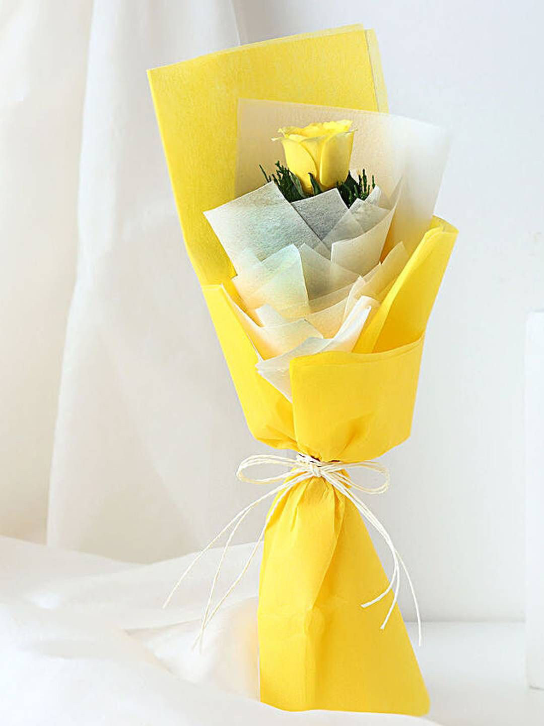fnp Yellow & Green Rose Fresh Flowers Bouquet