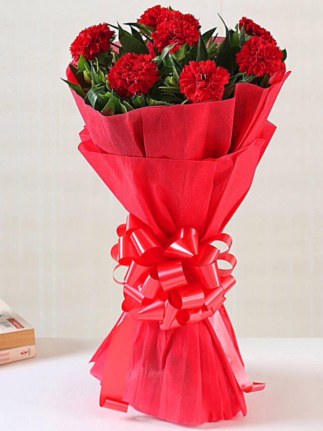 fnp Red & Green 8 Pieces Carnations Fresh Flowers Bouquet