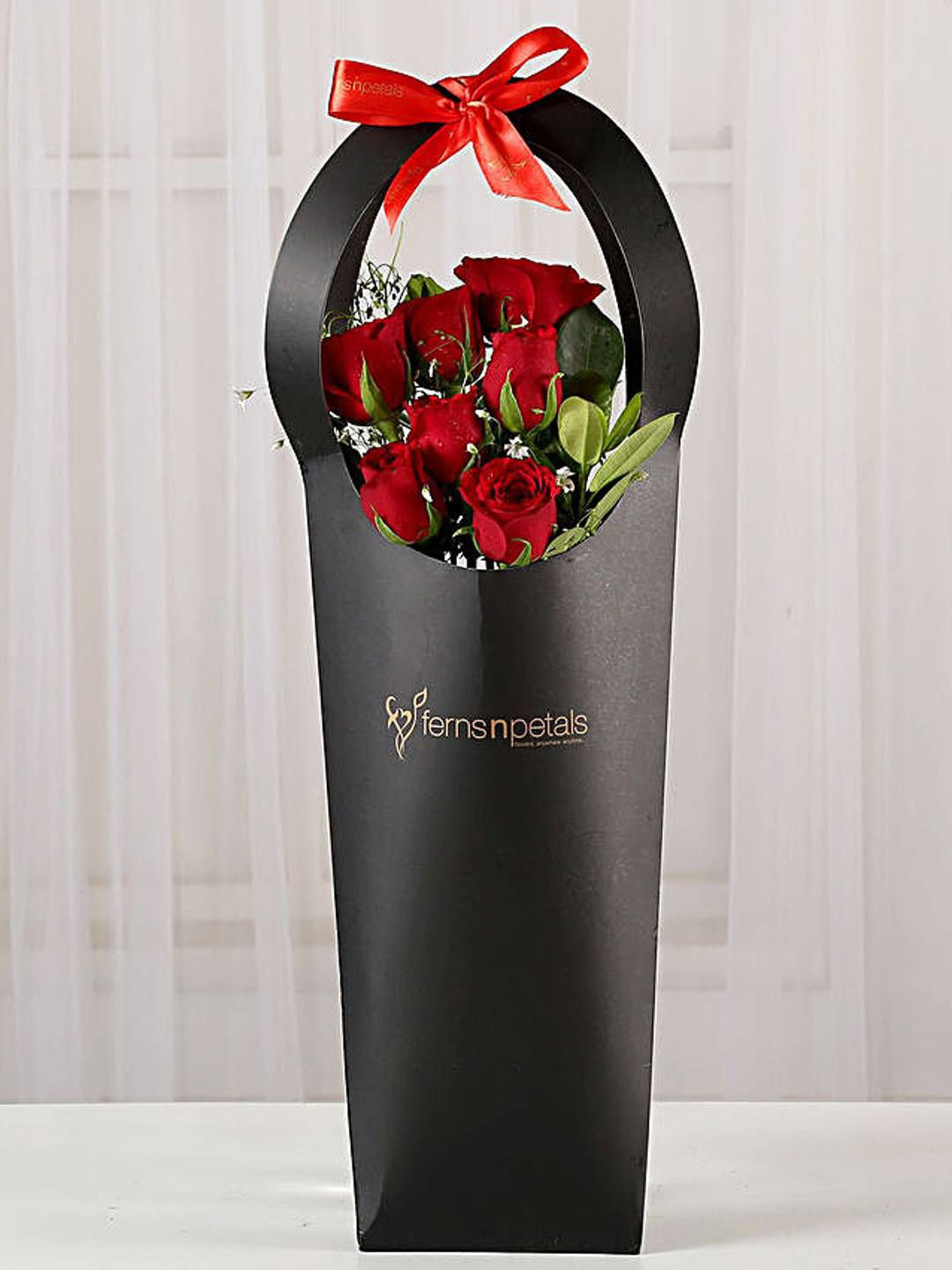 fnp Red & White 8 Pieces Rose Gypsy Flower Fillers In Black Sleeve