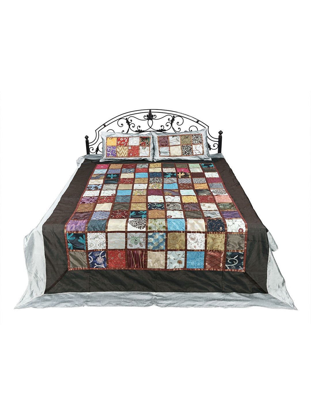 Exotic India Grey & White Geometric 300 TC King Bed Covers