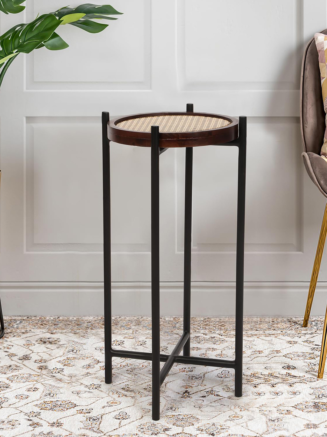 THE HOME CO.  Brown 2 layer Round Side Table