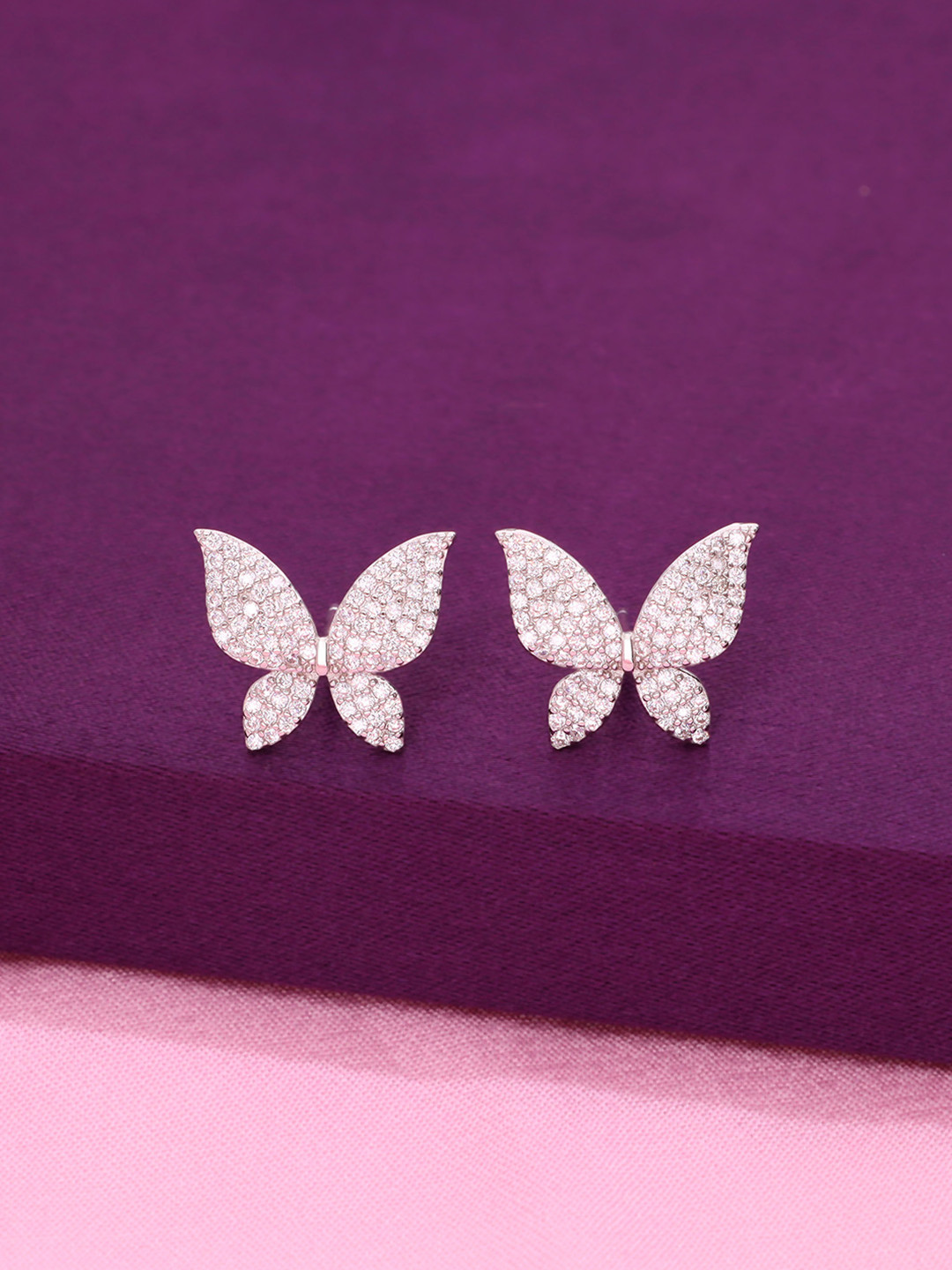 KAI JEWEL Rhodium-Plated 925 Sterling Silver CZ Stone Studded Floral Studs Earrings