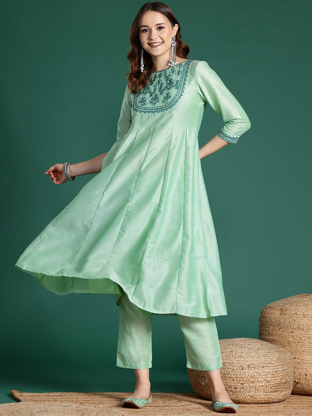 Sangria Yoke Design Panelled Sequinned Kurta with Trousers