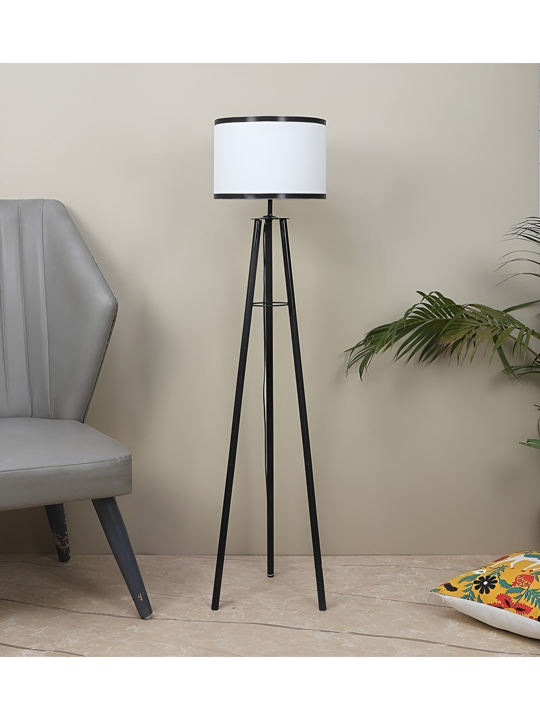TU CASA White & Black Cylindrical Shaped Floor Lamp