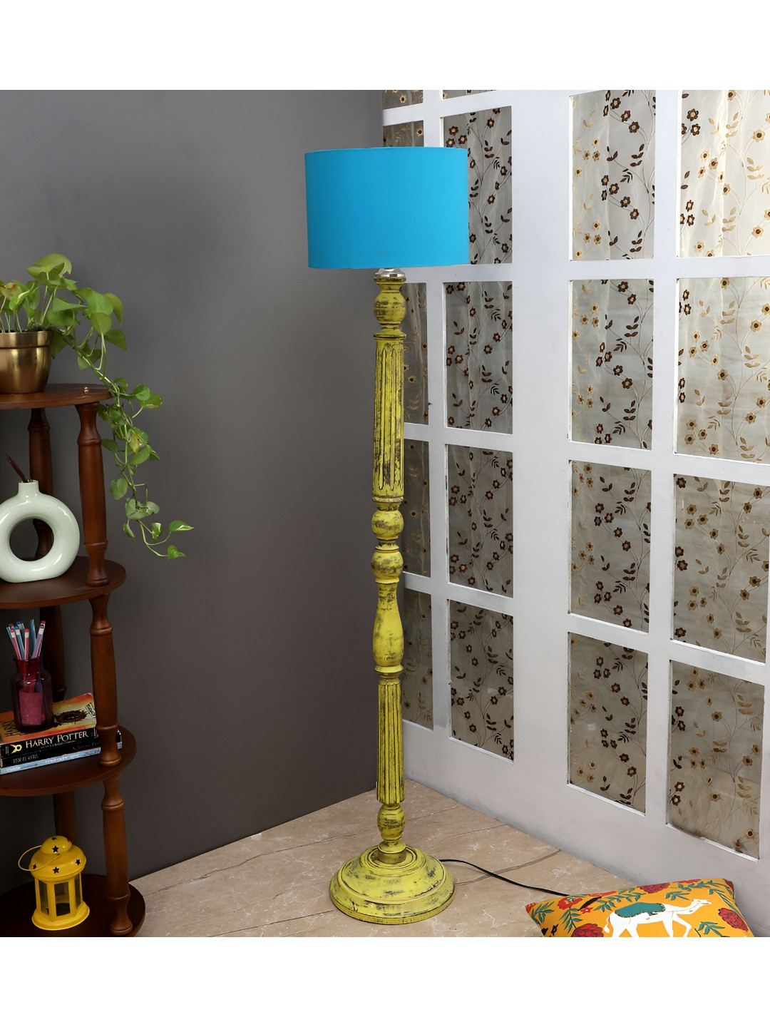 TU CASA Blue & Yellow Mango Wooden Cylindrical Shaped Floor Lamp