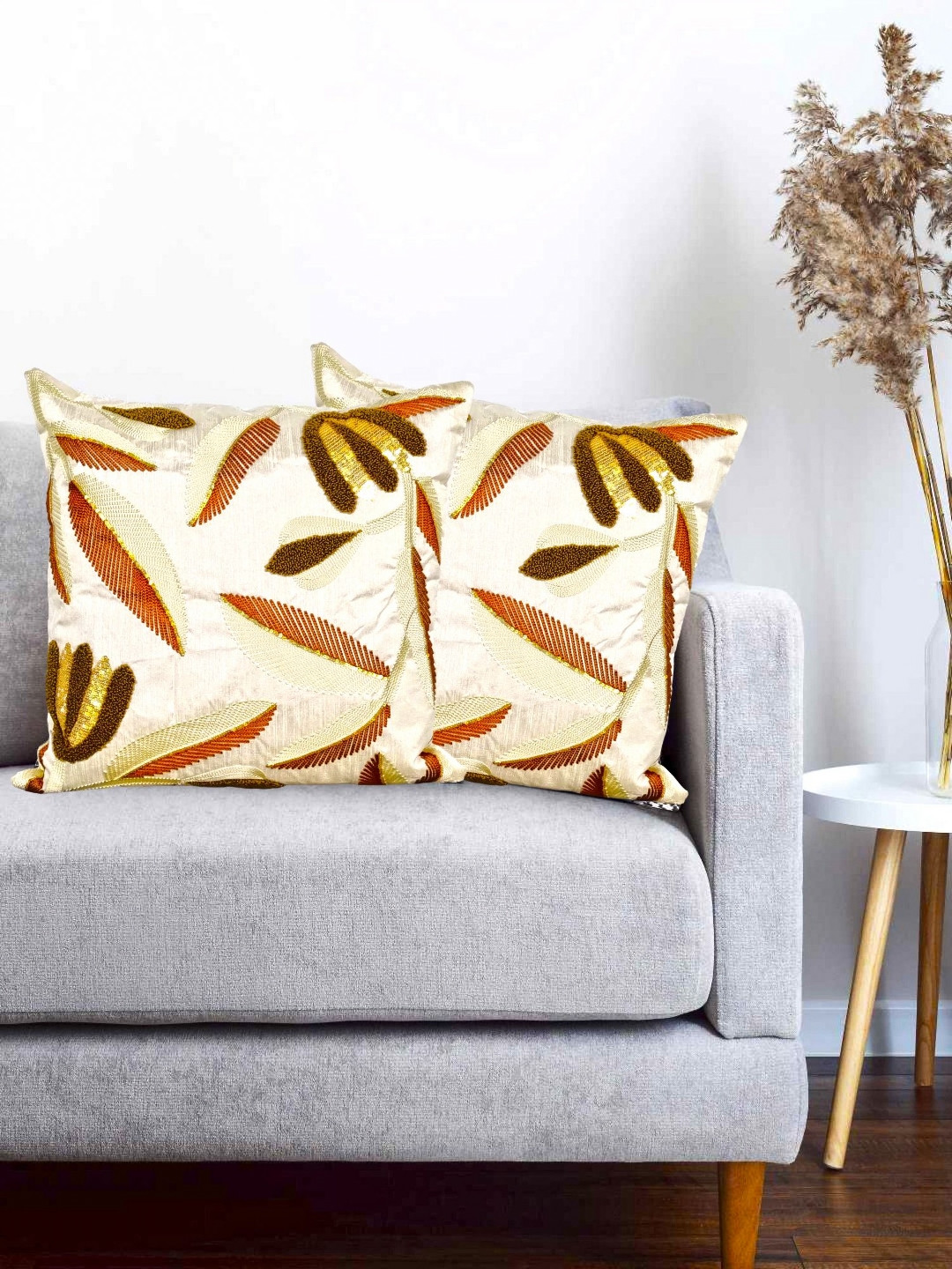 Vinayaka Fab Cream-Coloured & Green 2 Pieces Geometric Embroidered Square Cushion Covers