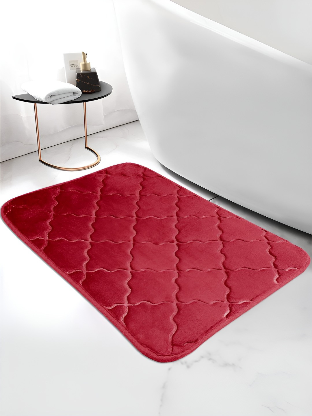Story@home Red Textured Microfiber Anti Skid 210 GSM Bath Mat