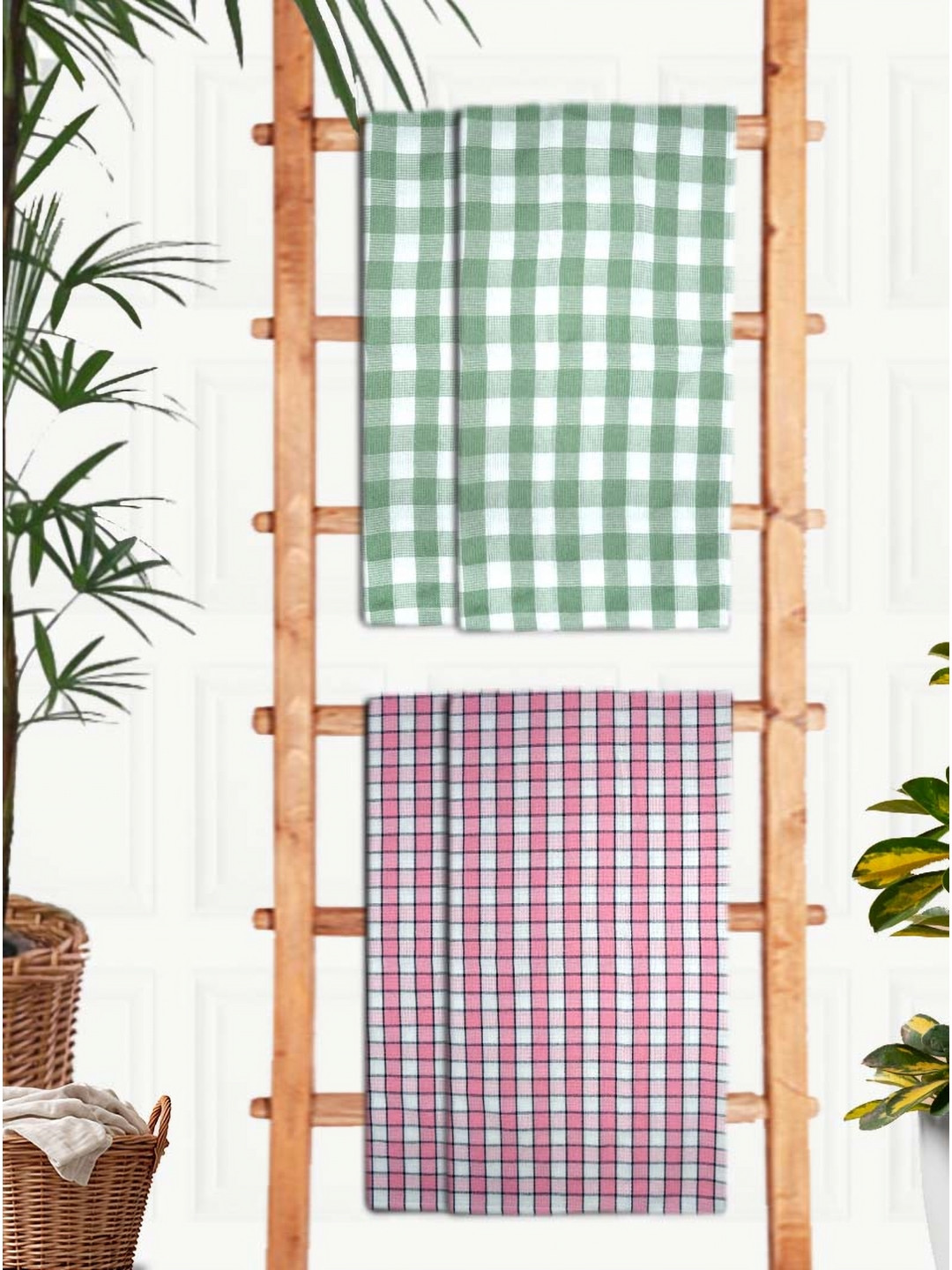 Athom Living Pink & Green 4 Printed Cotton 210 GSM Bath Towel