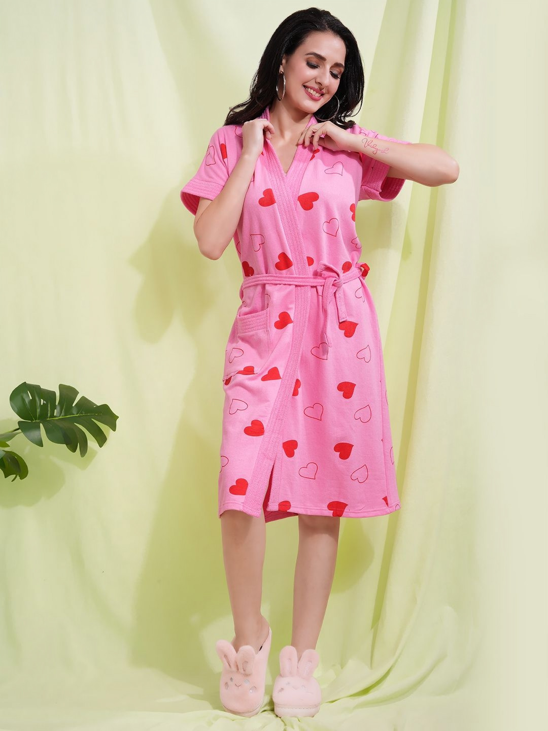 HotGown Women Pink & Red Printed Bath Robe