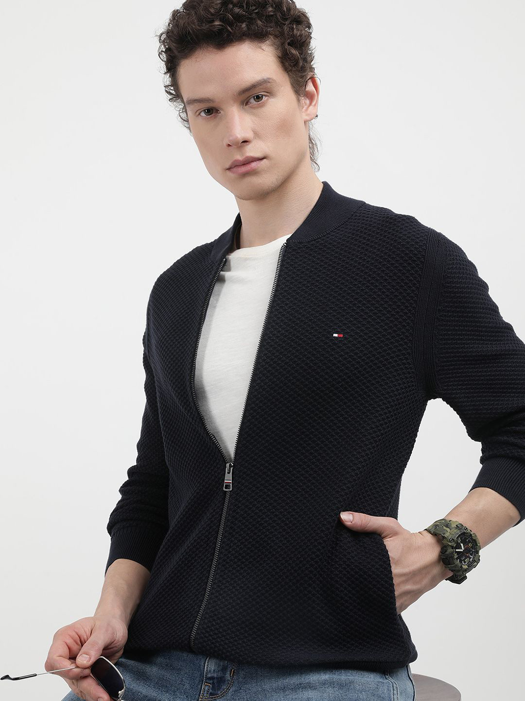 Tommy Hilfiger Men Solid Round Neck Cardigan Sweater