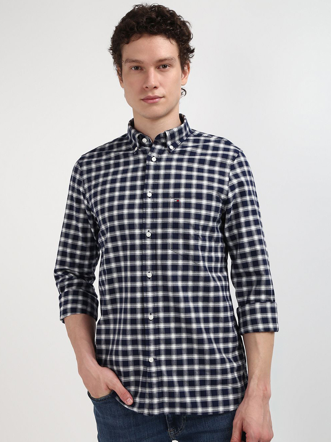 Tommy Hilfiger Men Tartan Checked Button-Down Collar Casual Slim Fit Shirt