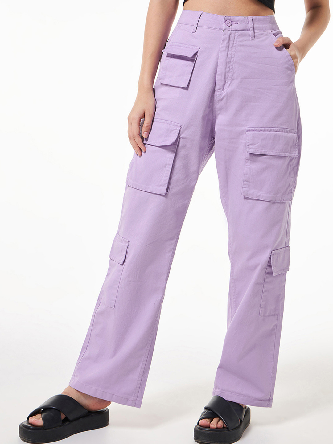 Bewakoof Women Baggy Oversized Cargo Pants