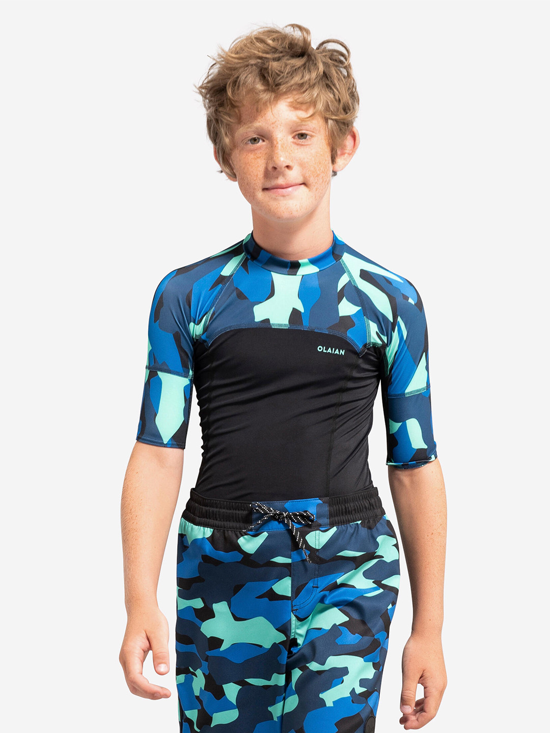 Decathlon OLAIAN - Kids Camo Printed UV Protected Half-Sleeve Surfing Tshirt