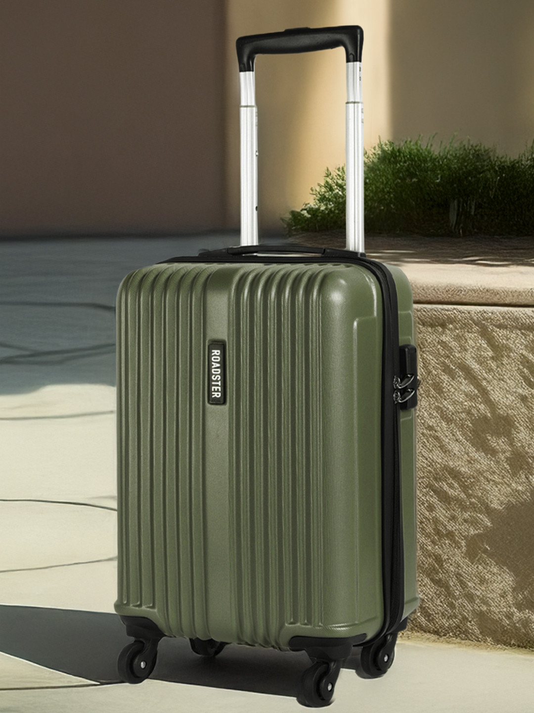 Roadster String Hard-Sided 360-Degree Rotation Cabin Trolley Suitcase - Volume 33 L