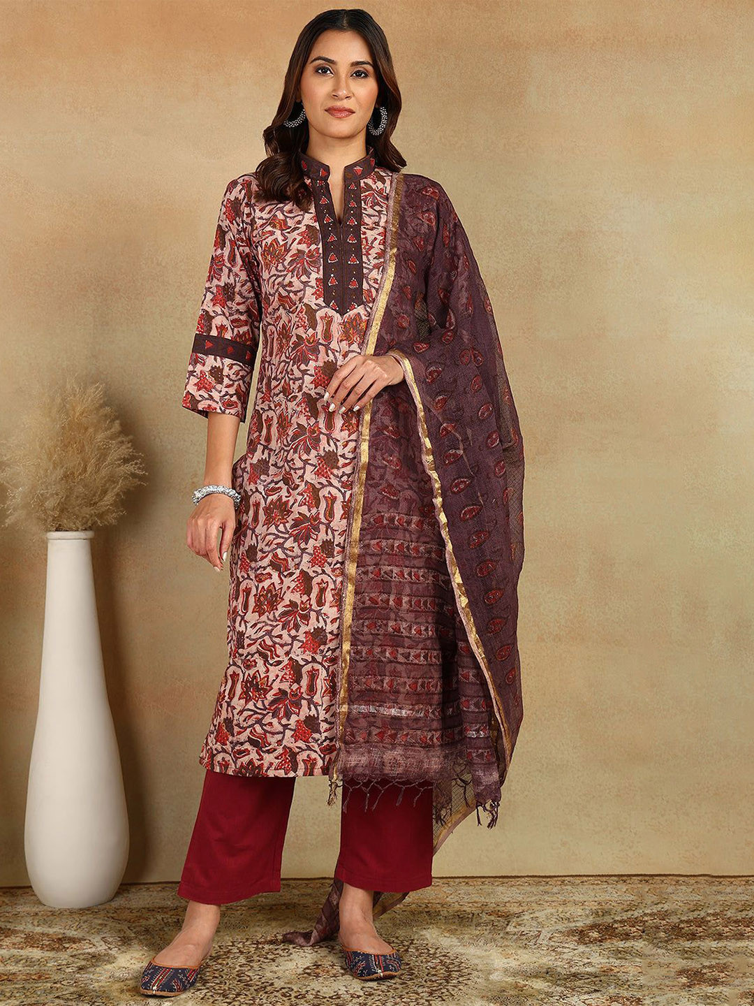 Tahiliya Maroon & Brown Kota Doria Dupatta