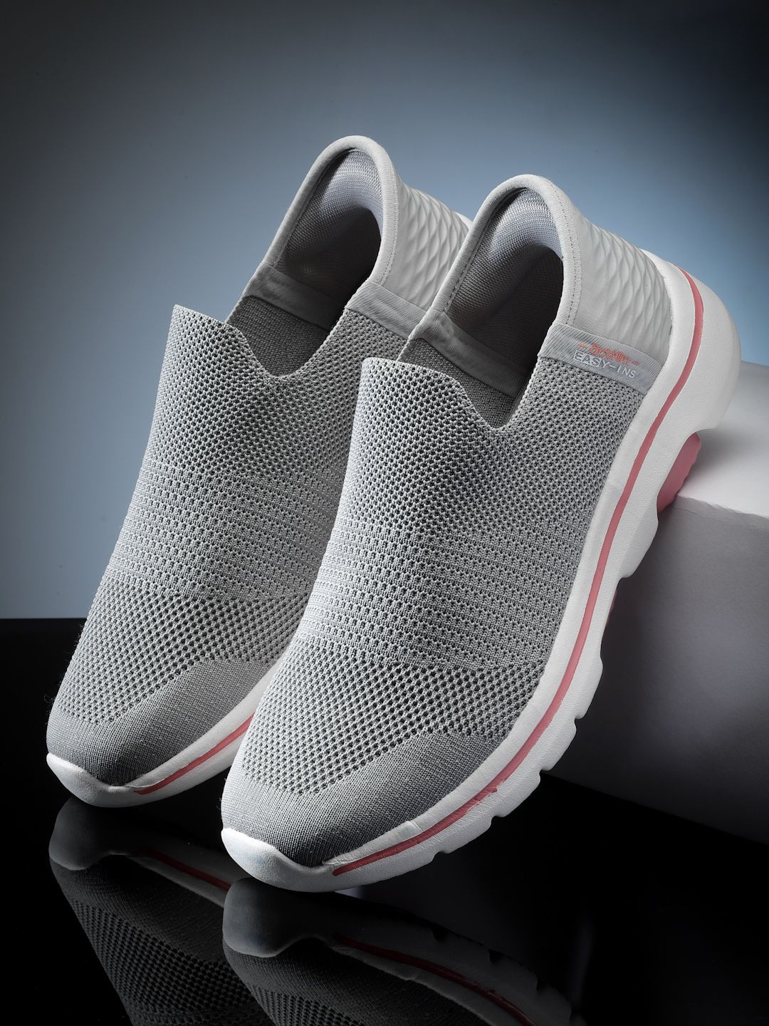 Myntra ladies sports shoes store