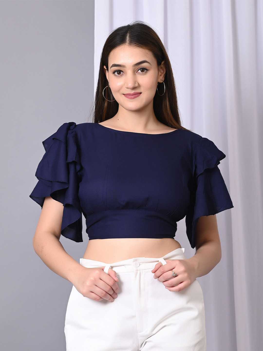 IQRAAR Flutter Women Solid Flutter Sleeve Ruffles Crop Top