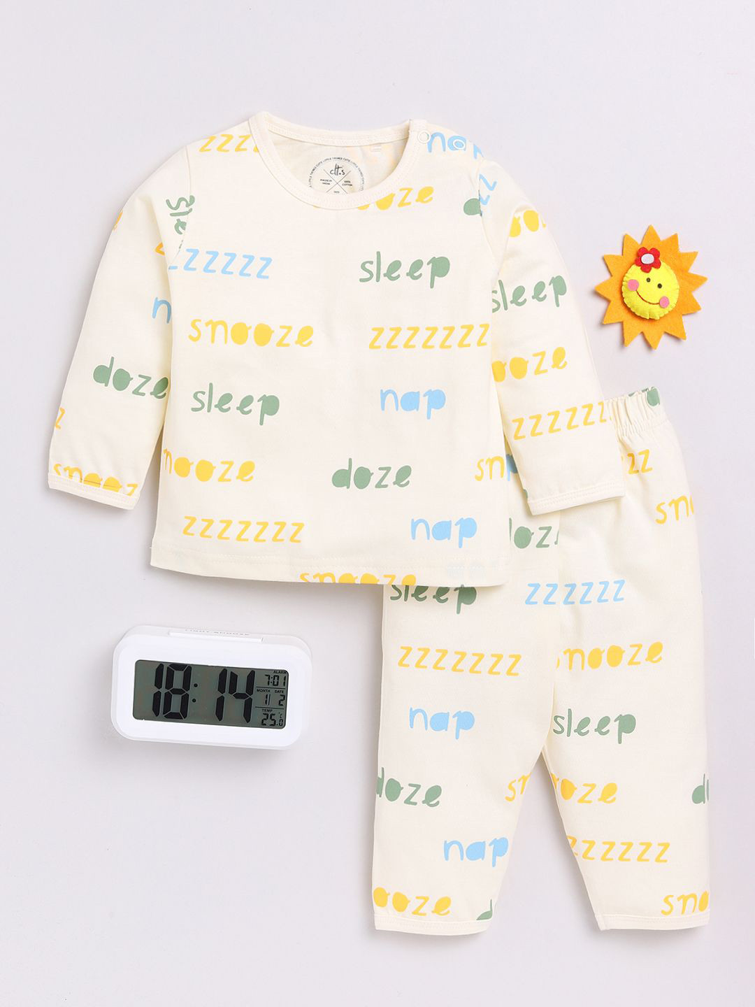 Clt.s Kids Typography Printed Long Sleeves Pure Cotton T-shirt With Pyjamas