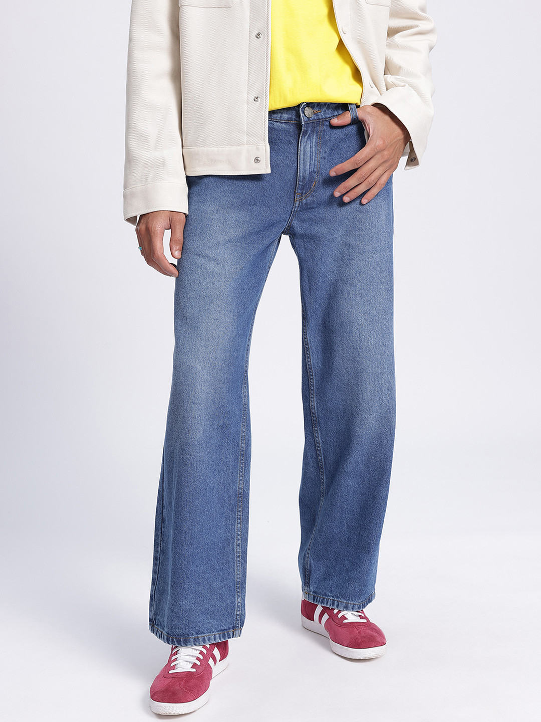 Kook N Keech Light Fade Baggy Fit Jeans