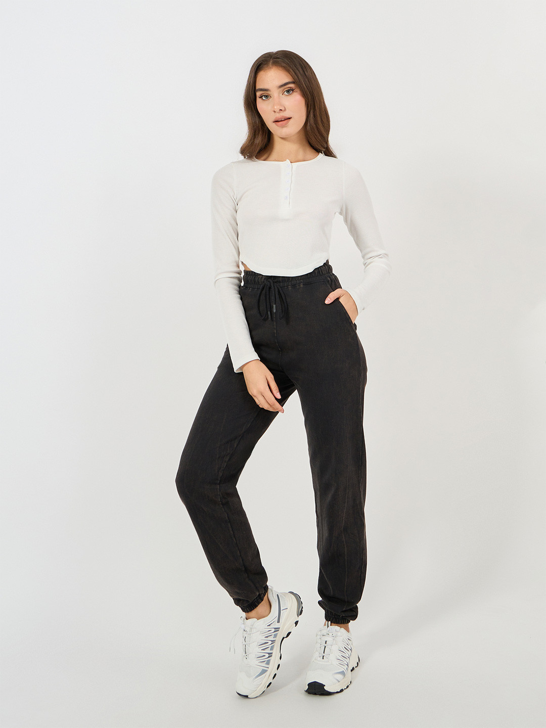 Styli Women Black High Rise Washed Joggers