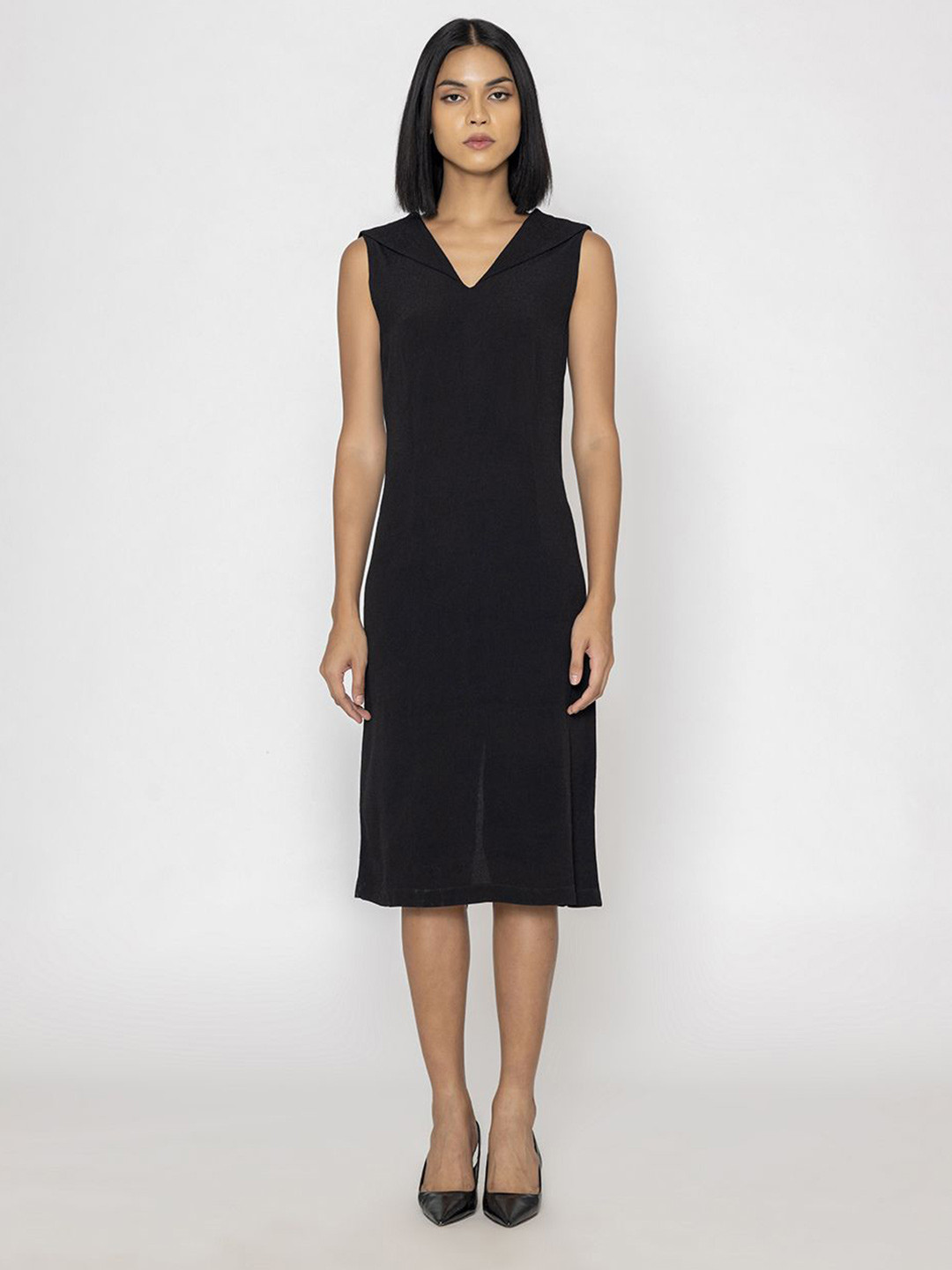 Contemponari Crepe Sheath Dress