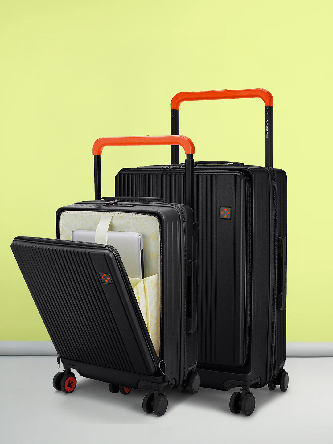 Nasher Miles Silicon Valley Hard Polypropylene Set of 2 S/M Black Trolley Bags 55-65cm