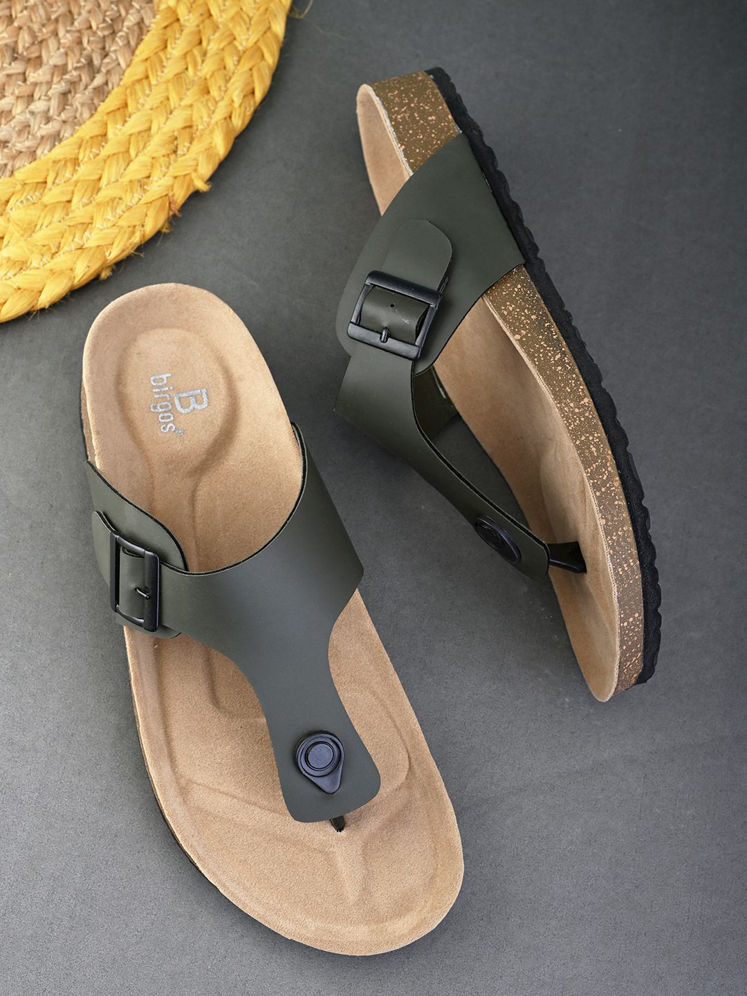 birgos Leather Buckle Comfort Sandals