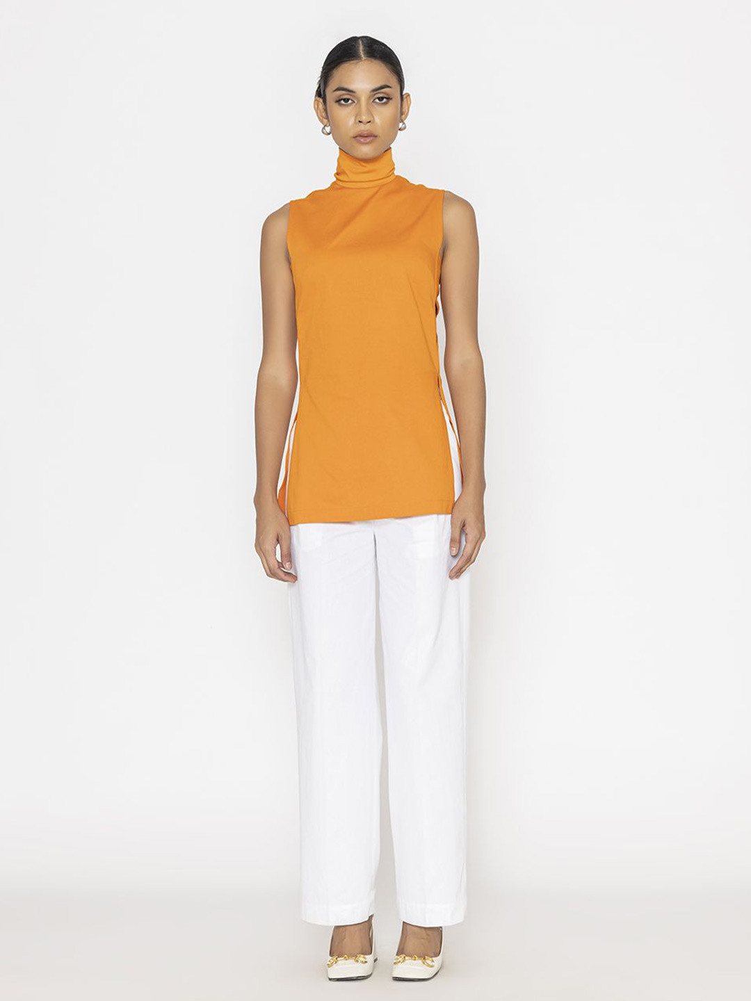 Contemponari High Neck SleevelessTunic With Trouser
