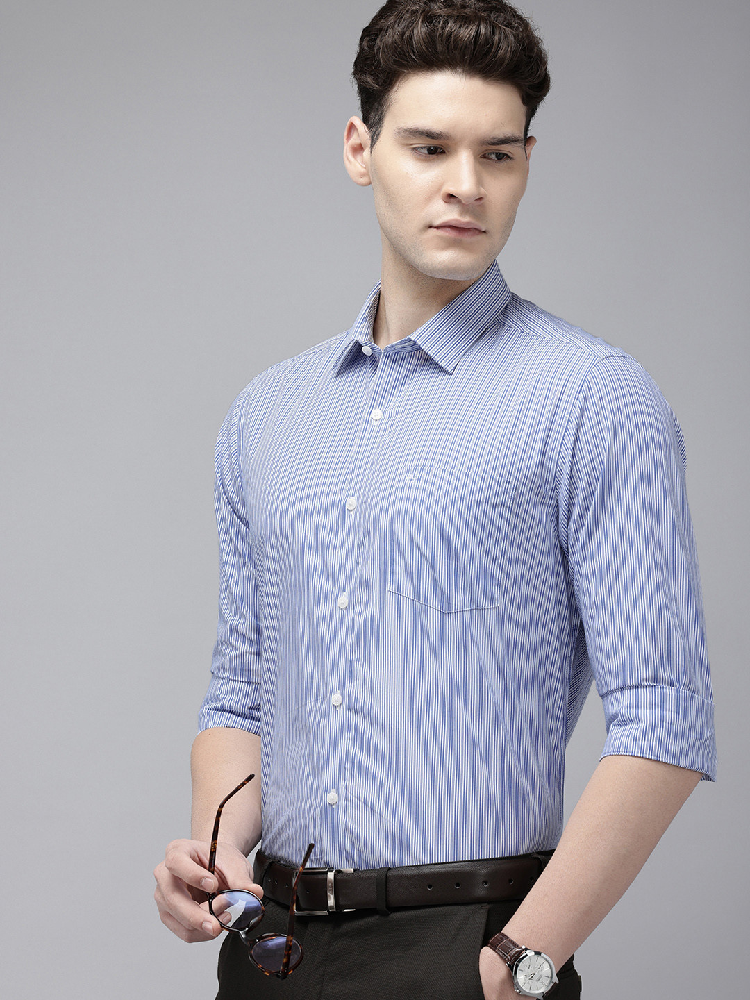 Arrow Pure Cotton Manhattan Slim Fit Opaque Striped Formal Shirt