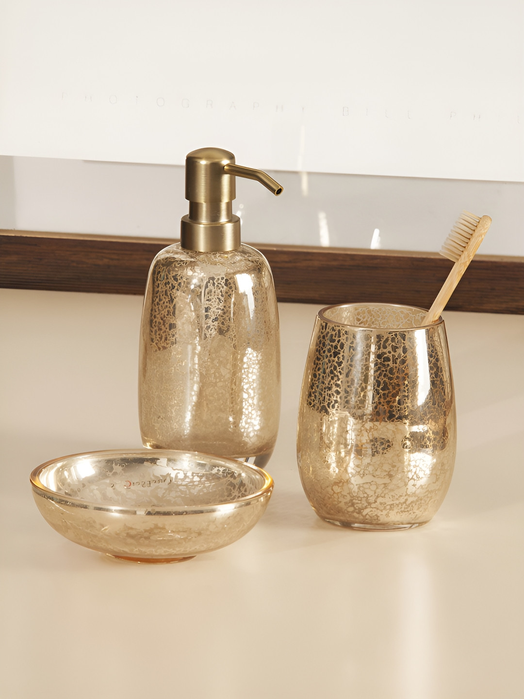 OBSESSIONS Gold-Toned 3 Pieces Glass Transparent Bath Accessories Set 400ml