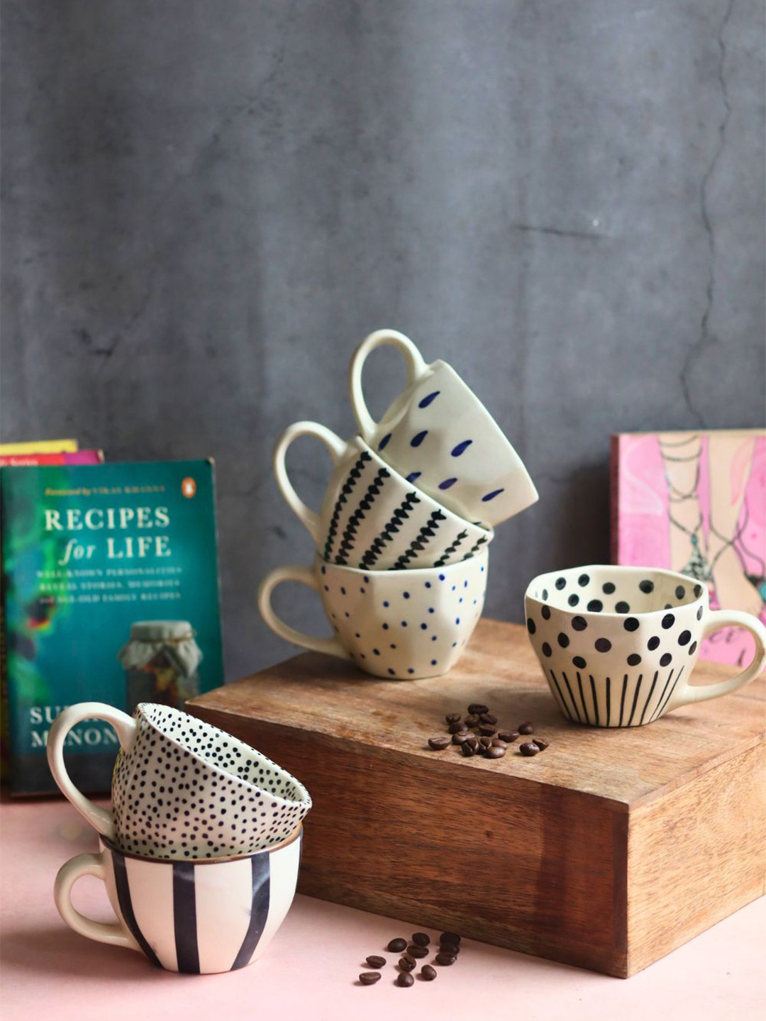 WEAVING HOMES White & Black 6 Pieces Printed Microwave Safe Ceramic Mugs 200 ml Each