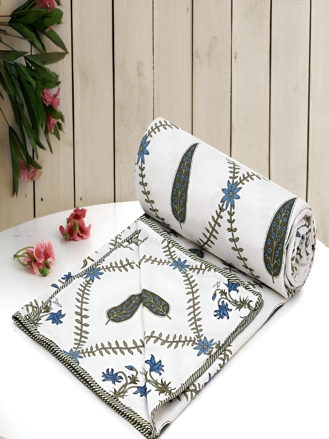 tundwal's Teal Green & White Floral AC Room 210 GSM Cotton Double Bed Dohar