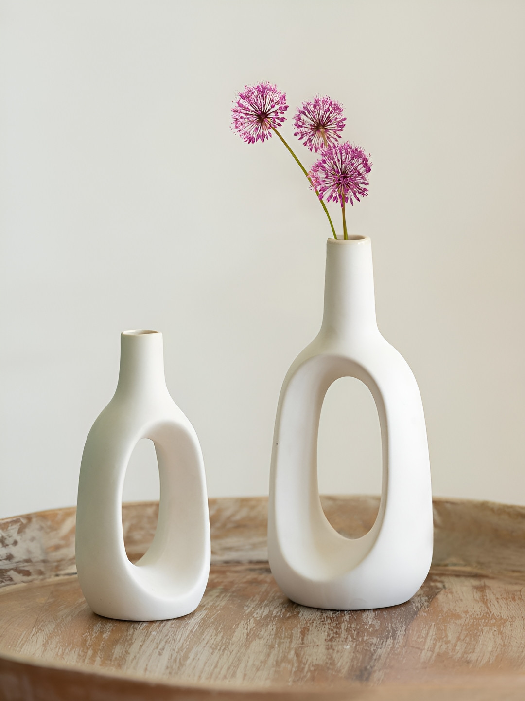 ExclusiveLane Aeolus White 2 Pieces Ceramic Flower Vases