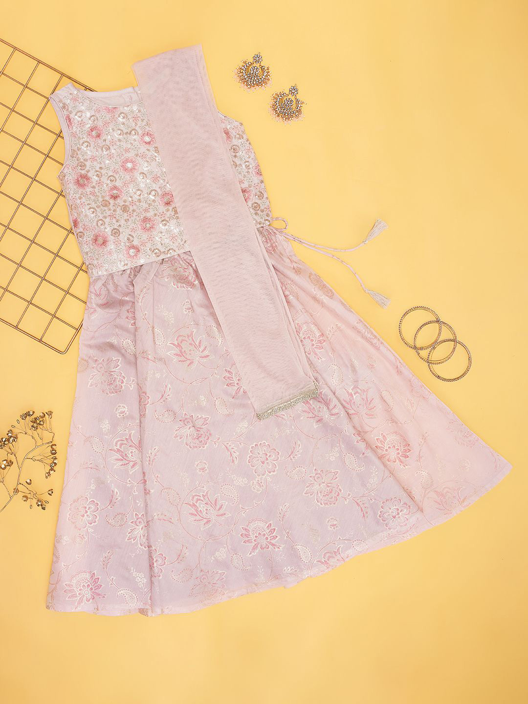 AKKRITI BY PANTALOONS Girls Thread Work Ready To Wear Lehenga & Blouse With Dupatta