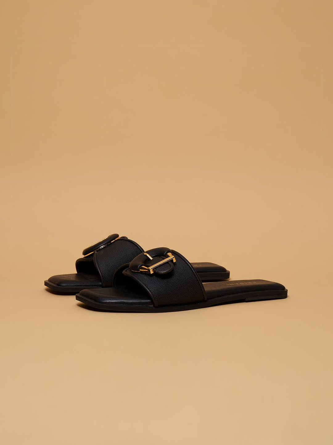 ERIDANI Jules Buckle Flats