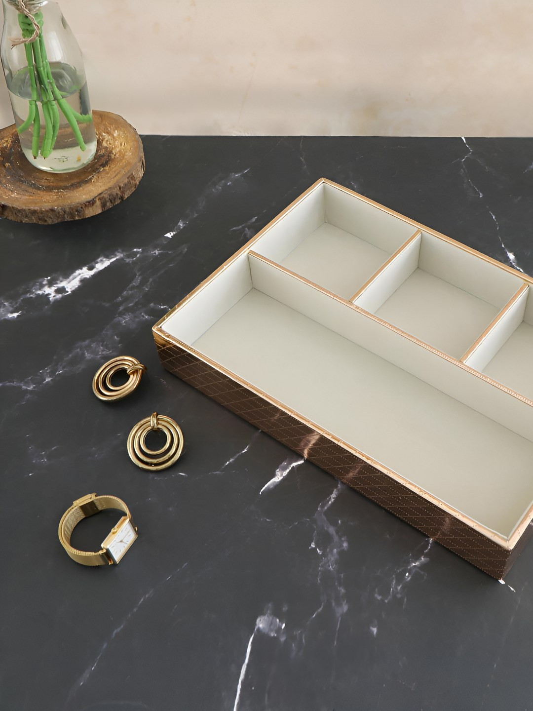 THE HOME CO. Copper Toned & White Textured Jewellery Organiser