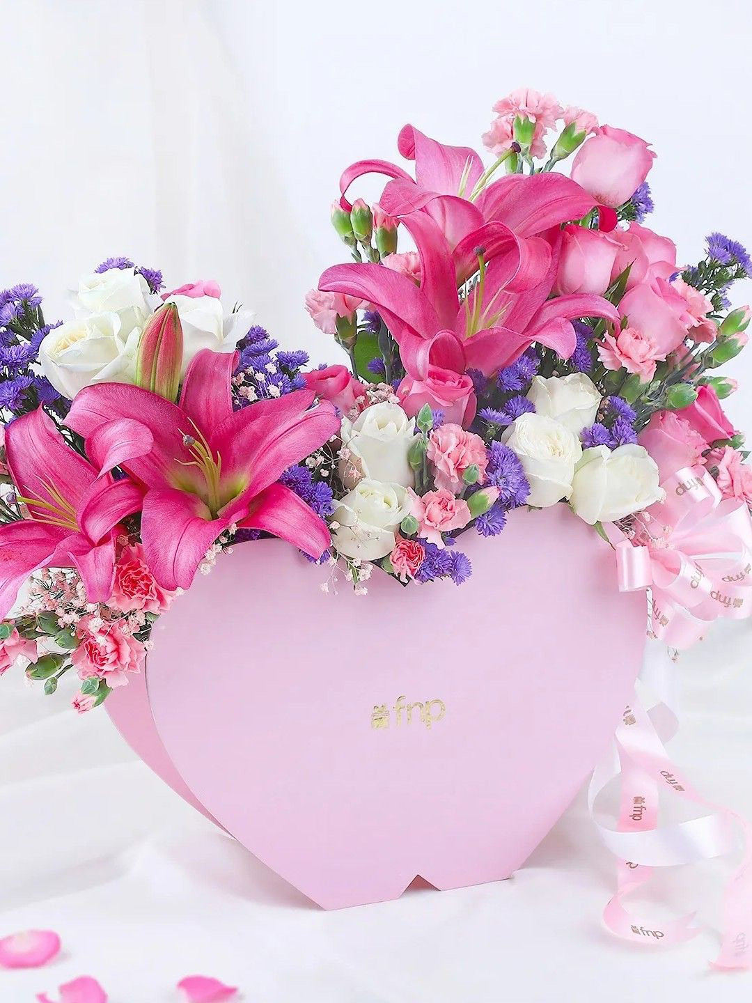 fnp Pink & White 30 Pieces Roses Tender Love Fresh Flowers Bouquet