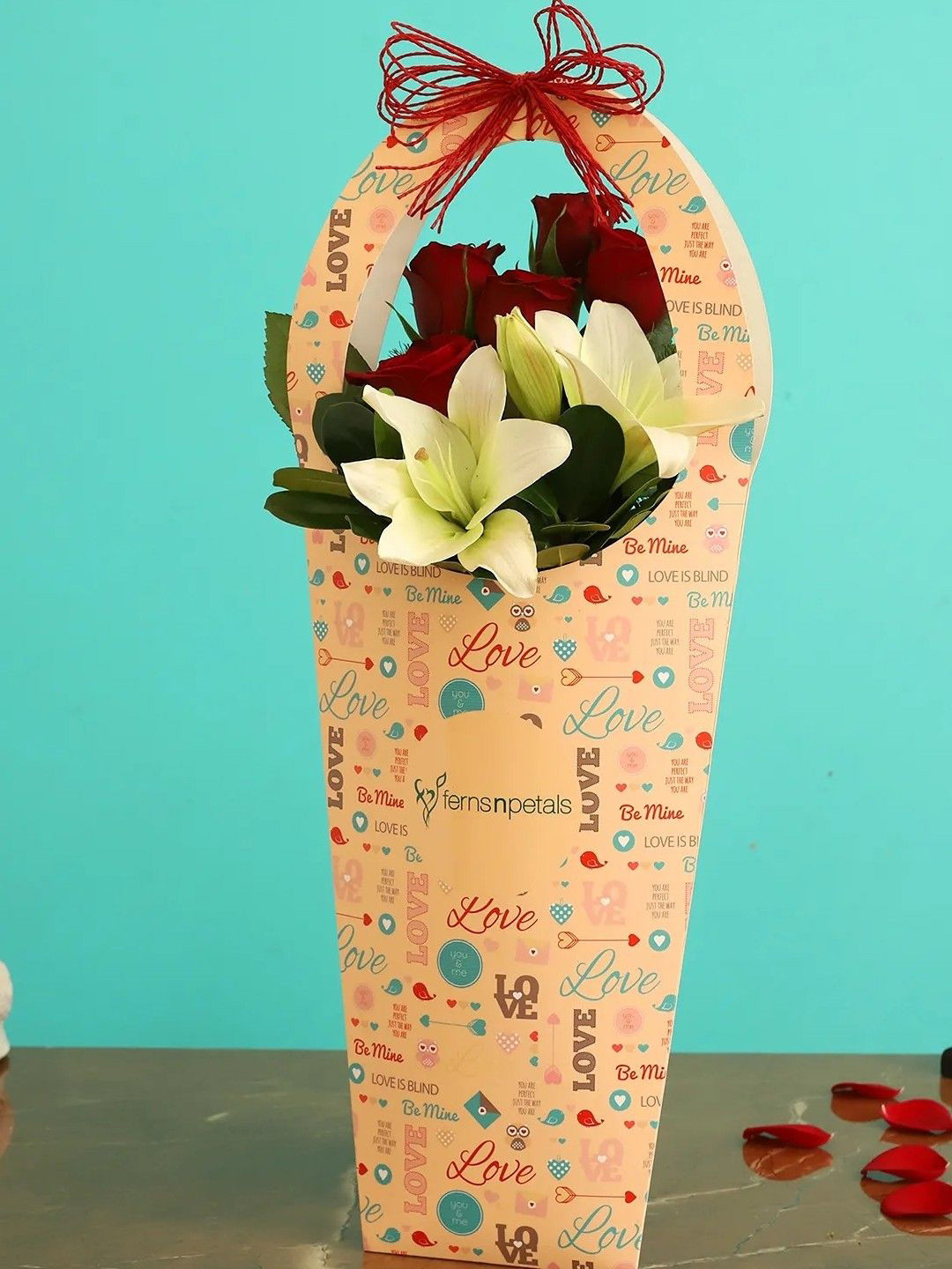 fnp 7 pieces Roses & Lily Flowers Long Sleeve