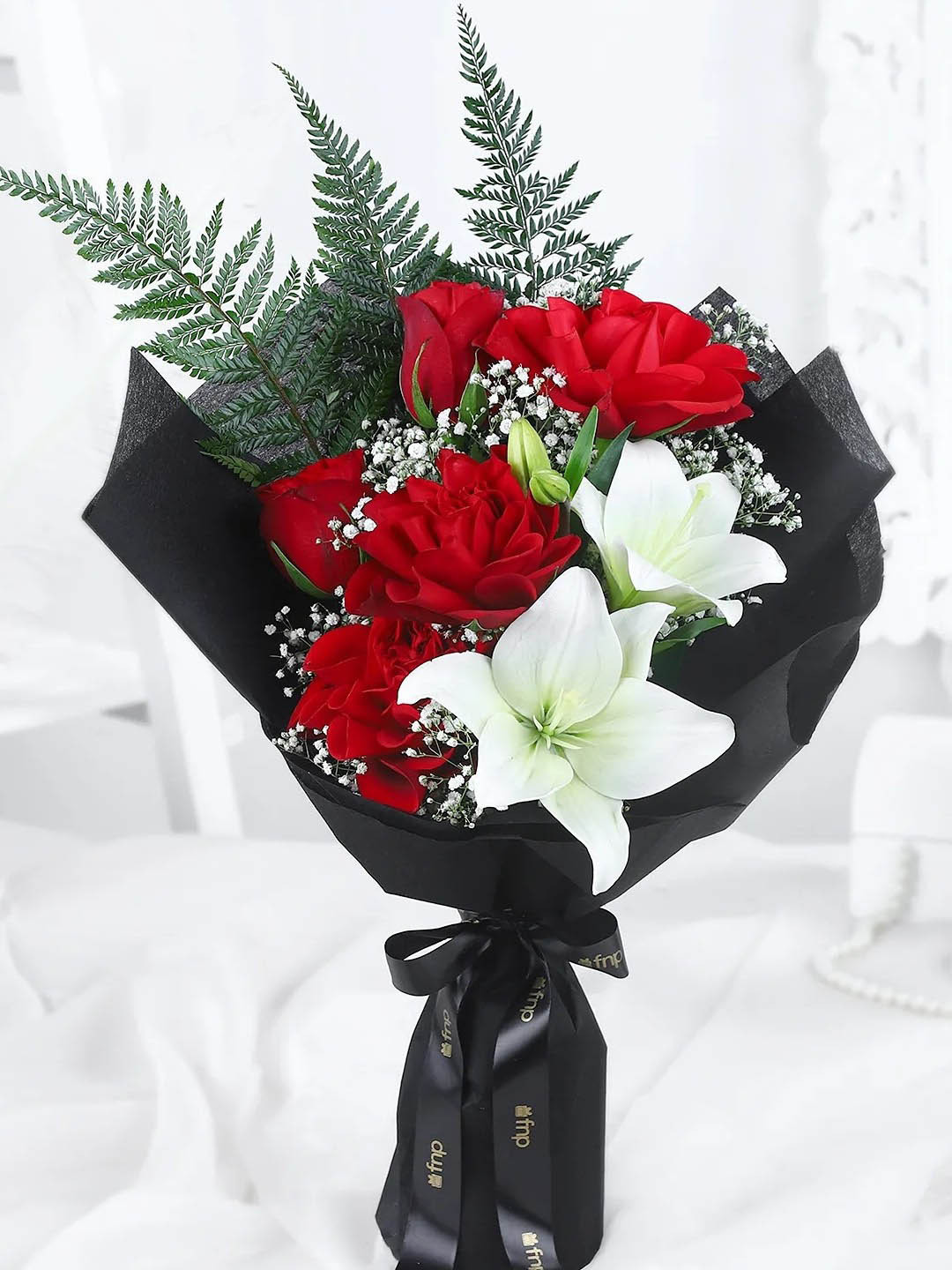 fnp Red 7Pc Rose & Lily Flower Bouquet