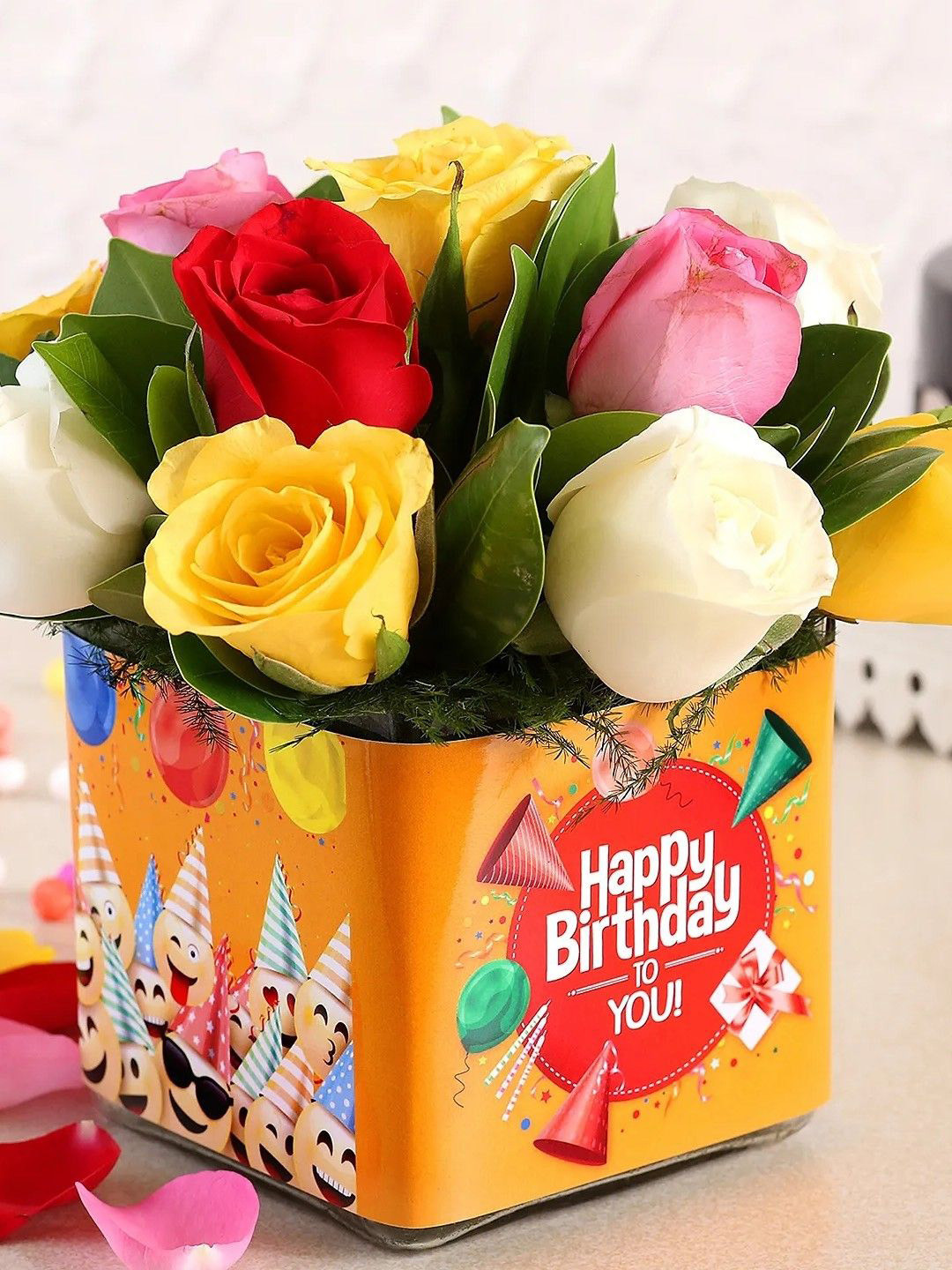 fnp Red & White 11 Pieces Mixed Rose Flower Bouquet In Vase