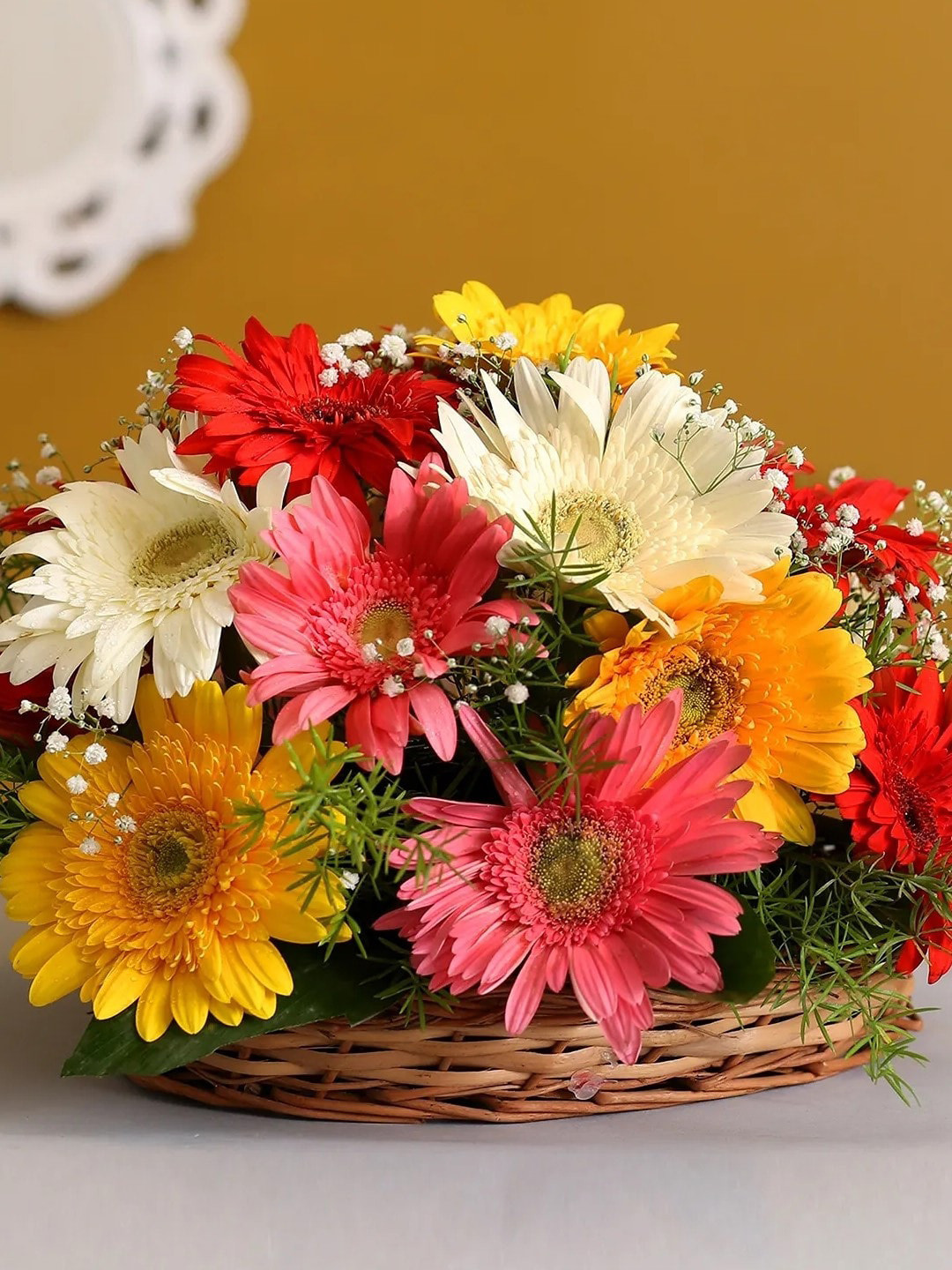 fnp White & Pink 20 Pieces Daises Flower Bouquet